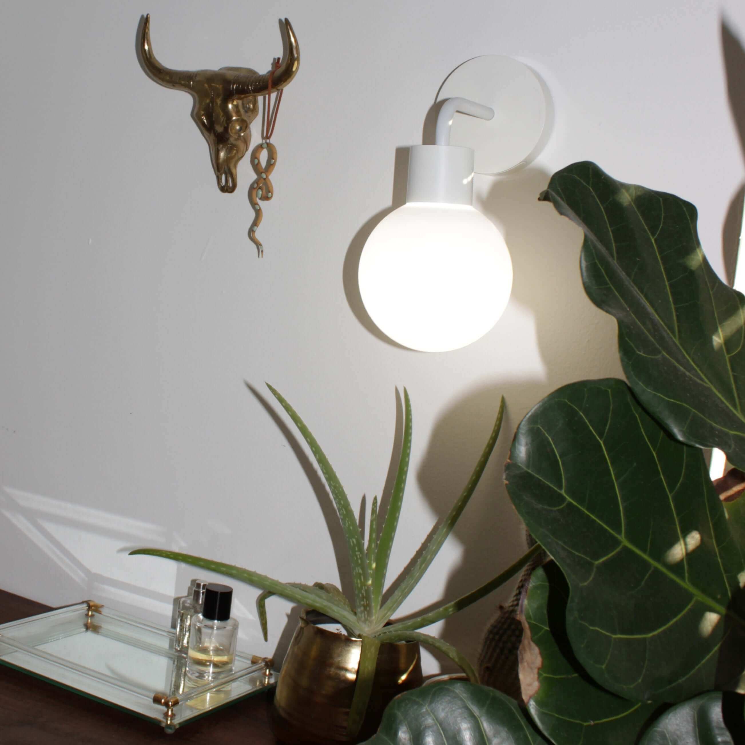 rechargeable wall sconce battery operated and tool free installation. renter friendly design