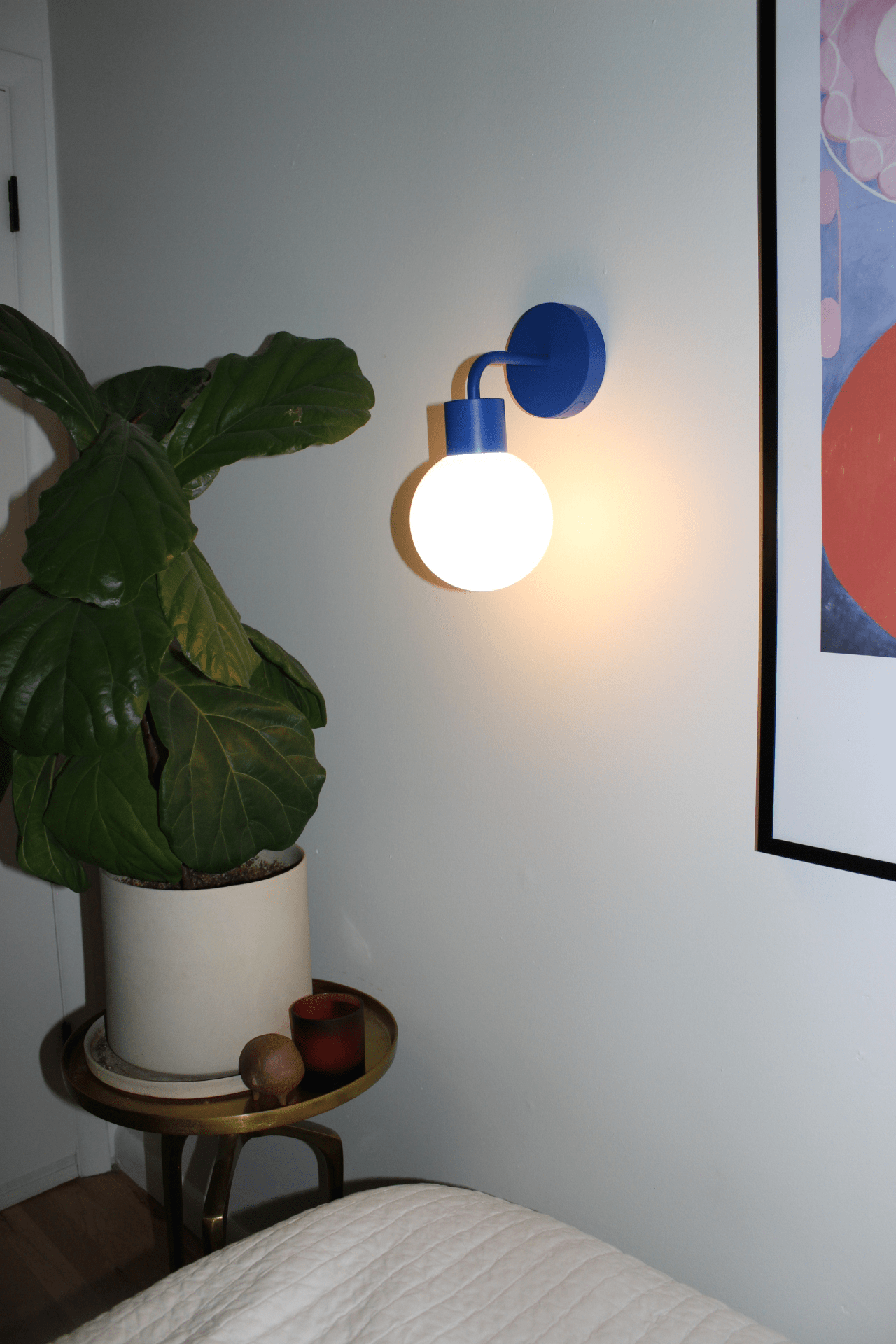 Blue stick on wall light usbc rechargeable